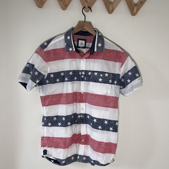 Free Planet Mens Red White Blue Button Collar Shirt American Flag Cotton Medium - Picture 1 of 7